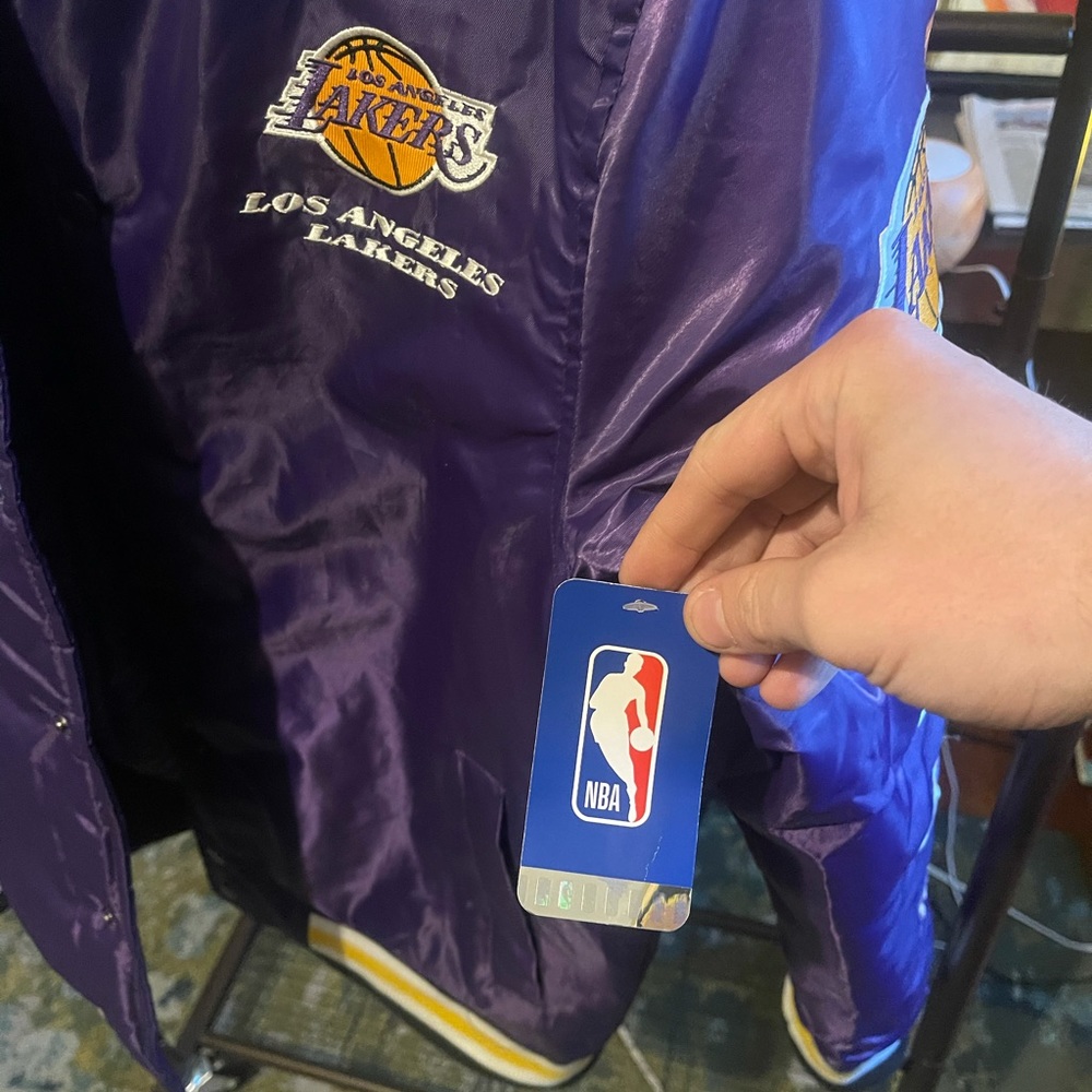NBA outerwear Jacket - Picture 4 of 4